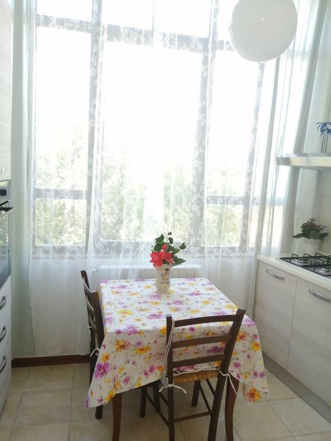 Apartamento Orto Di Emma San Gimignano Exterior foto