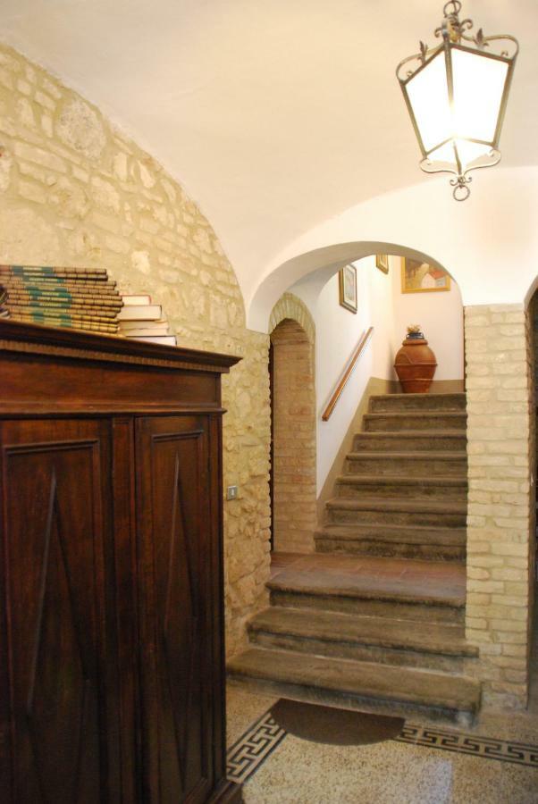 Apartamento Orto Di Emma San Gimignano Exterior foto